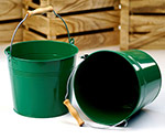 8 1/2in. Green Pail Wooden Handle